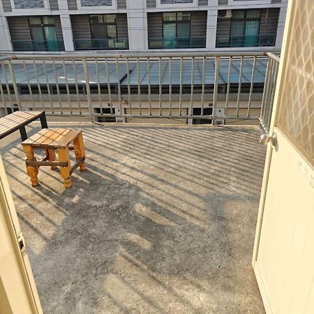Li Yuan Homestay Tianzhong Esterno foto